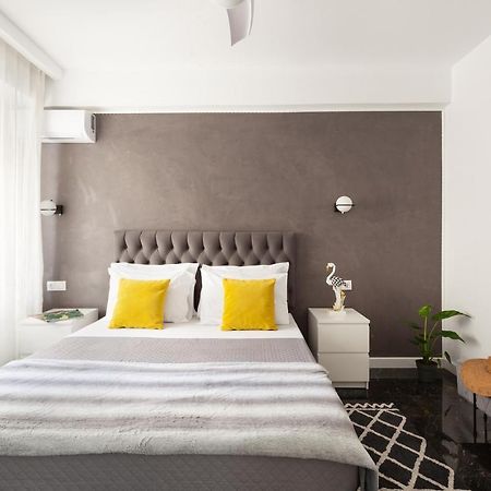 Seaside Apartment By Flisvos Marina アテネ エクステリア 写真